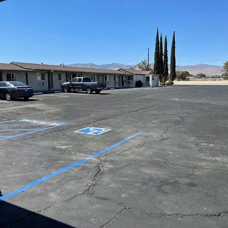 Palm Inn Mojave Exterior photo
